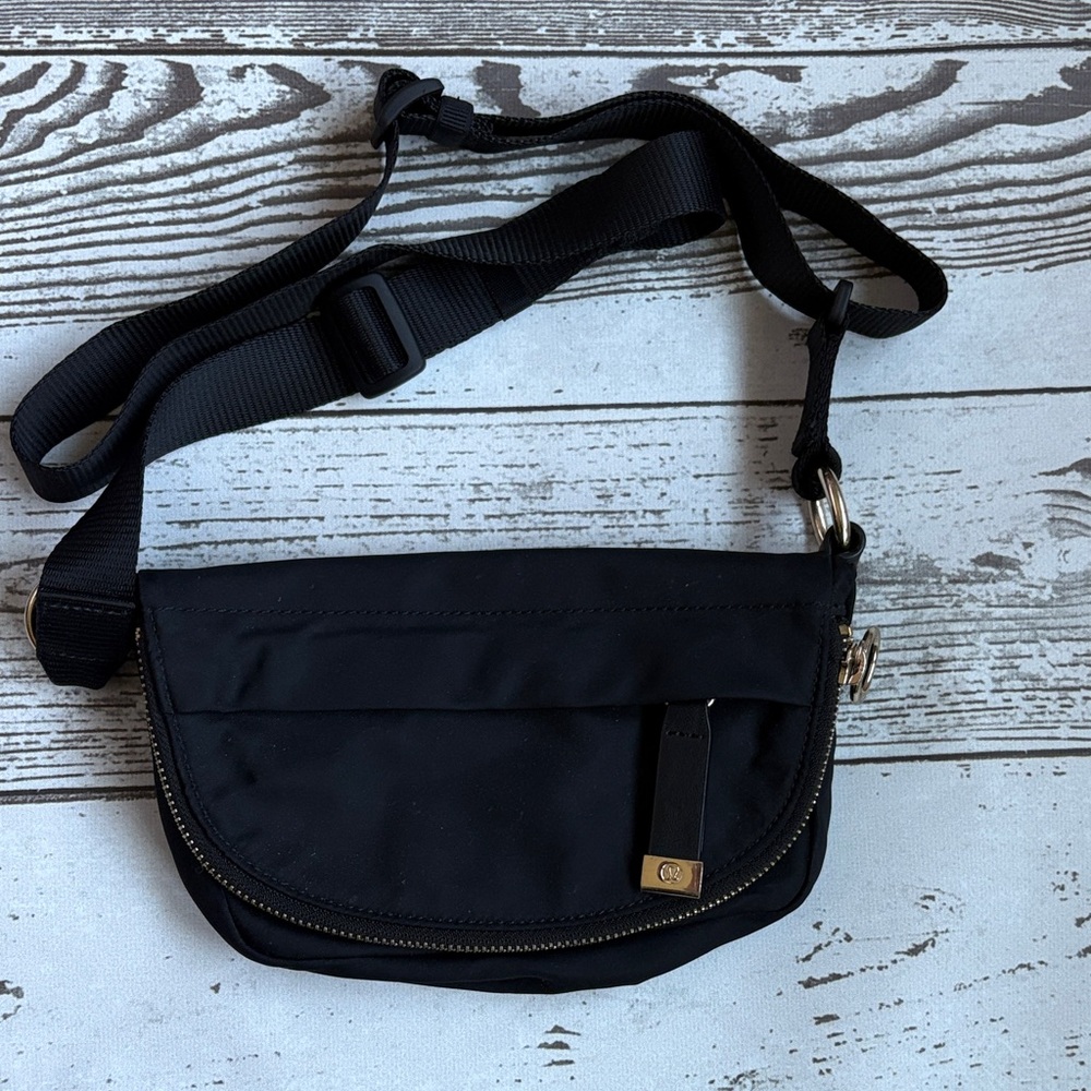 lululemon athletica Black Mini Bag
